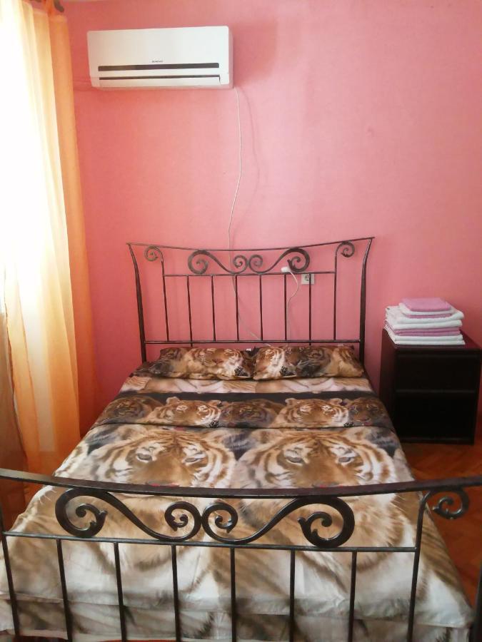 Apartment Filip Vrbnik Ngoại thất bức ảnh