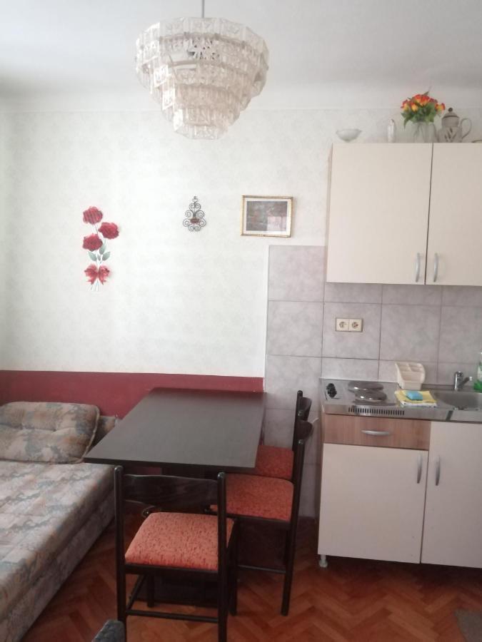Apartment Filip Vrbnik Ngoại thất bức ảnh