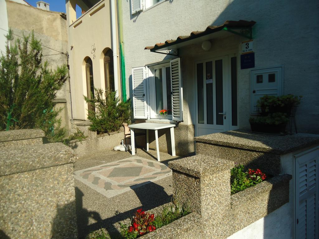 Apartment Filip Vrbnik Ngoại thất bức ảnh