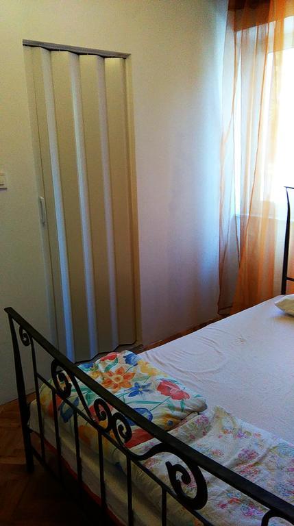 Apartment Filip Vrbnik Ngoại thất bức ảnh