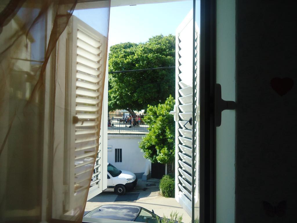 Apartment Filip Vrbnik Ngoại thất bức ảnh