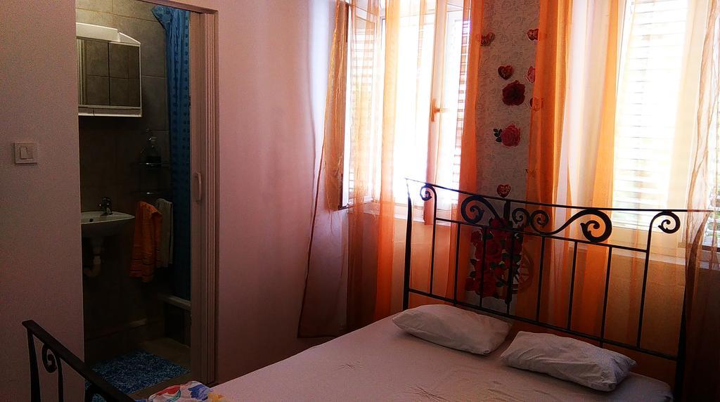Apartment Filip Vrbnik Ngoại thất bức ảnh
