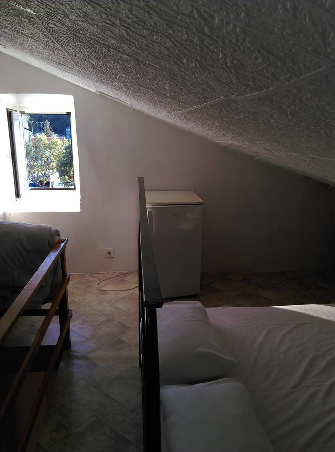 Apartment Filip Vrbnik Ngoại thất bức ảnh